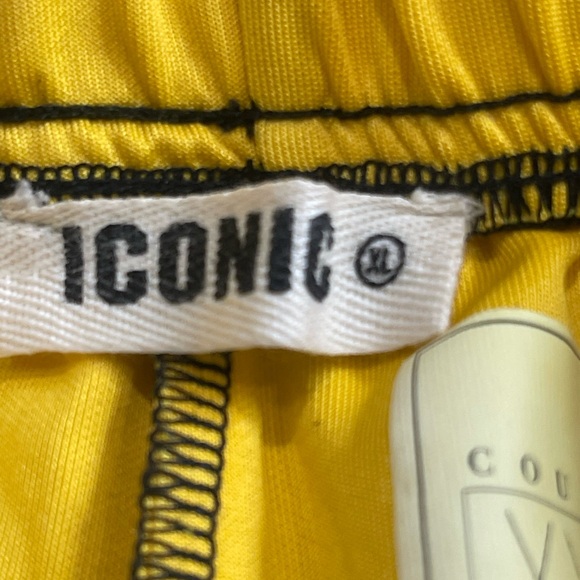 Iconic Trackpants - Picture 5 of 8